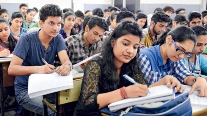 SSLC PUC Mangalore 2025: ಮನೆಯಲ್ಲೇ Online Exam | 100% Pass | Fees Refund